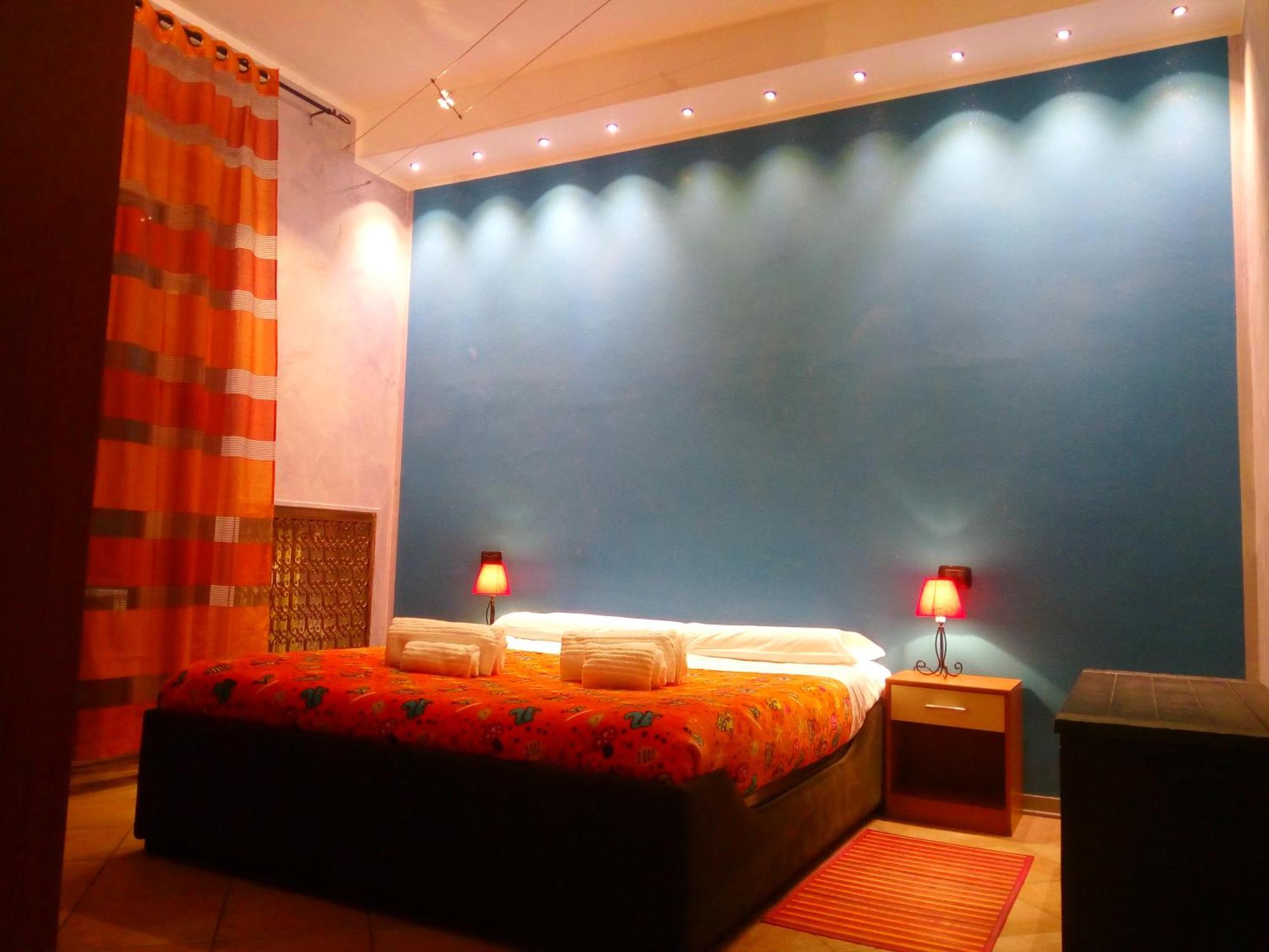 Marconi Rooms&apartments 2*